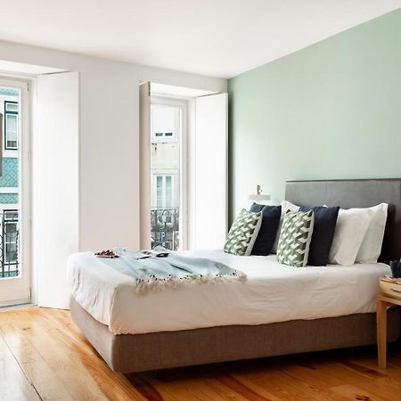 Altido Stylish 5Br Apt With Big Terrace In Principe Real Lisboa Exteriör bild