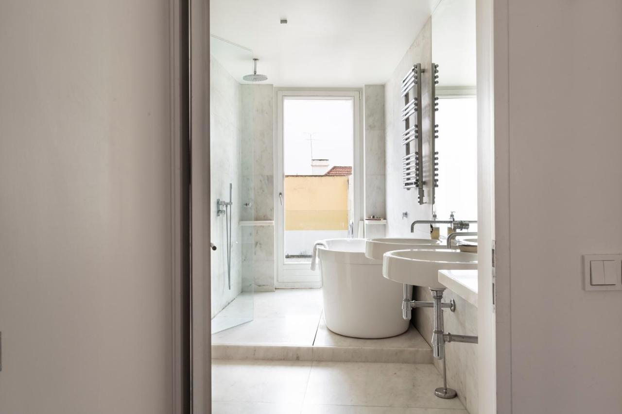 Altido Stylish 5Br Apt With Big Terrace In Principe Real Lisboa Exteriör bild