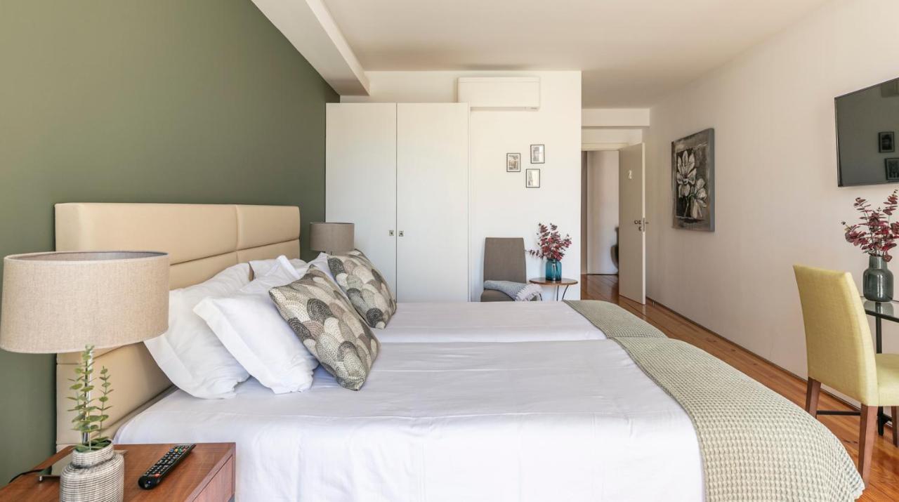 Altido Stylish 5Br Apt With Big Terrace In Principe Real Lisboa Exteriör bild